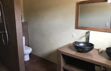 GANDIGAL : Villa récente à vendre 300 m2 habitables