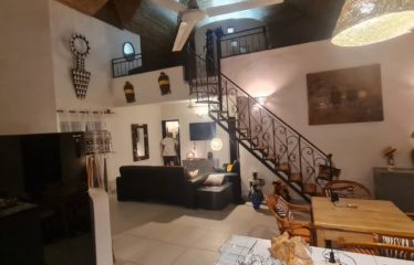 NGAPAROU : Villa à louer  proche Saly Center