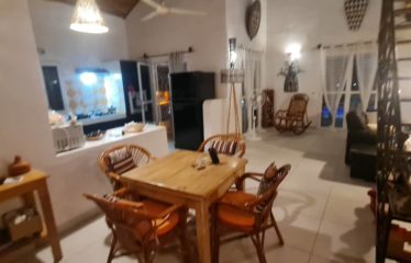 NGAPAROU : Villa à louer  proche Saly Center