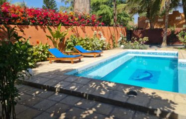 NGAPAROU : Villa à louer  proche Saly Center