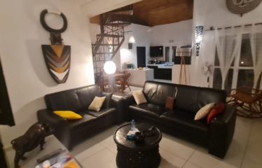 NGAPAROU : Villa à louer  proche Saly Center