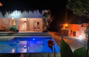 NGAPAROU : Villa à louer  proche Saly Center