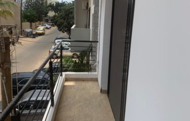 DAKAR MERMOZ : Appartement F4 à louer 2ème étage