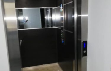 DAKAR CITÉ KEUR GORGUI : 2 Plateaux de bureaux à louer