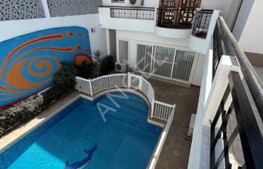 DAKAR POINT E : Grande Villa à louer 5 chambres
