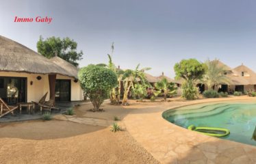 NGUERIGNE : Superbe villa à vendre de grand standing