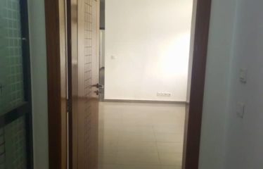 DAKAR CITÉ KEUR GORGUI : Appartement 3 chambres à louer avec balcon