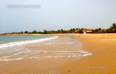 SALY : Coquette villa en résidence à louer