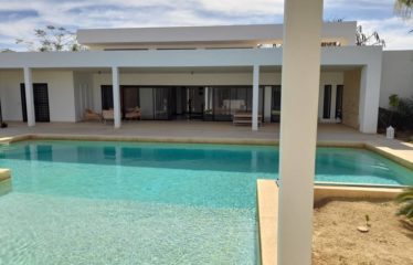 NGUERIGNE : EXEPTIONNEL Villa contemporaine à vendre 5 chambres