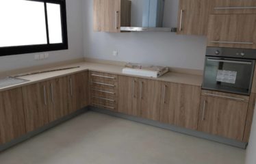 DAKAR PLATEAU : Appartement de 3 chambres à louer