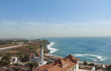 DAKAR MAMELLES CORNICHE : Appartement meublé haut standing à louer 3 chambres