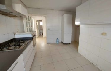 DAKAR PLATEAU : Appartement de 3 chambres à louer
