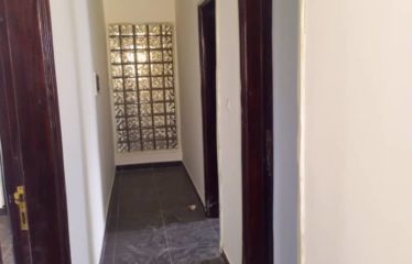 DAKAR MAMELLES : Villa à louer en R + 1