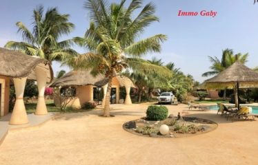 NGAPAROU : Villa à vendre de 400 m² habitables