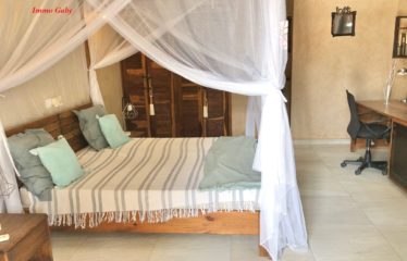 NGAPAROU : Villa à vendre de 400 m² habitables