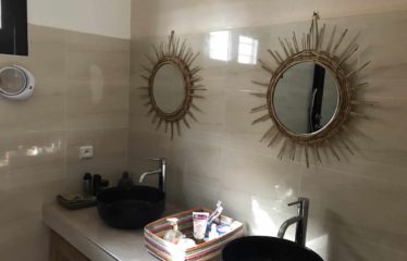 SALY : Villa de 5 chambres à vendre avec piscine