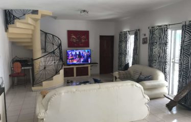 GANDIGAL : Charmante villa à vendre de 3 chambres sur 600 m2 de terrain