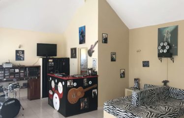 GANDIGAL : Charmante villa à vendre de 3 chambres sur 600 m2 de terrain