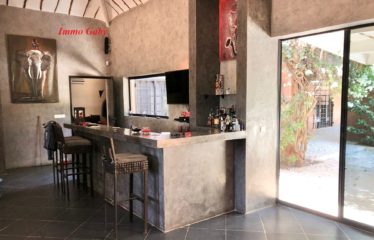 NGUERIGNE : Superbe villa à vendre autonome en eau et électricité