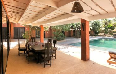 NGUERIGNE : Superbe villa à vendre autonome en eau et électricité