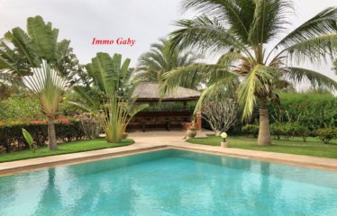 NGUERIGNE : Superbe villa à vendre dans un quartier calme