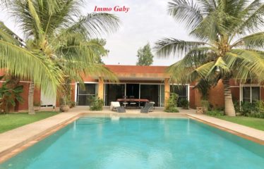 NGUERIGNE : Superbe villa à vendre dans un quartier calme