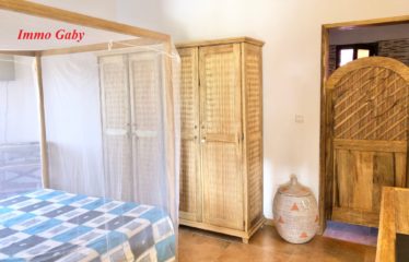 NGAPAROU : Villa avec 2 studios à vendre