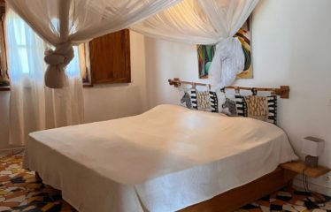 TOUBAB DIALAW : Villa à vendre