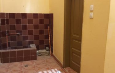 DAKAR MERMOZ : Villa R+2 à louer