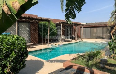 NGAPAROU : Villa à vendre afro-contemporaine 4 chambres