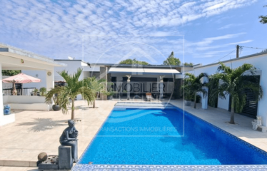 NGUERIGNE : Villa contemporaine à vendre avec quasi autonomie solaire 3 chambres