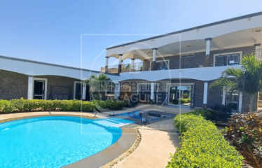 SOMONE : Superbe villa à vendre vue sur La Lagune 6 chambres