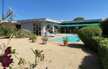 NGAPAROU : Villa à vendre dans quartier résidentiel 4 chambres + atelier