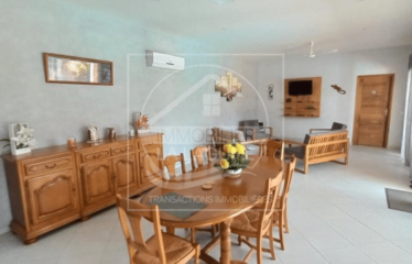 NGAPAROU : Villa récente à vendre derrière Saly Center