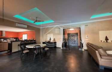 NGAPAROU : Villa haut standing à vendre sur 1550m2 de terrain 4 chambres