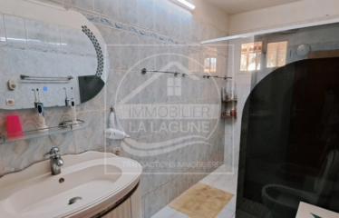 SALY : Villa à vendre en résidence bord de mer en Titre Foncier 5 chambres