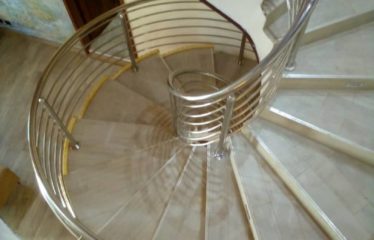 SINTHIANE : Villa 4 chambres avec piscine à louer