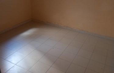 DAKAR SACRÉ COEUR : Villa R+2 à vendre 180 m²