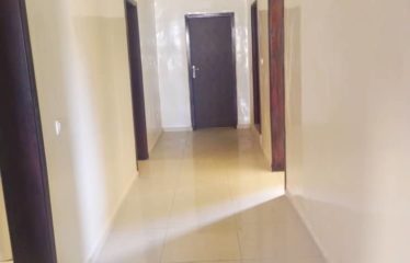 DAKAR CITÉ KEUR GORGUI : Appartement 3 chambres à louer