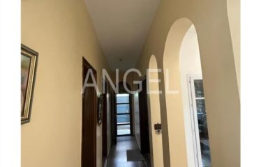 DAKAR SCAT URBAM : Très belle Villa R+1 à vendre