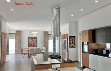 SOMONE : Superbe villa à vendre proche lagune