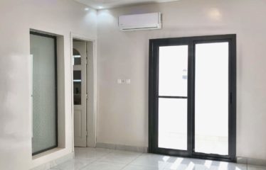 SOMONE : Villa à louer en secteur résidentiel