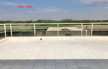 SOMONE : Villa à louer en secteur résidentiel