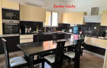 SALY : Villa meublée à louer proche Saly Center