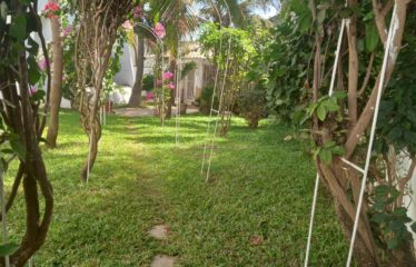 DAKAR ALMADIES : Villa F5 à louer