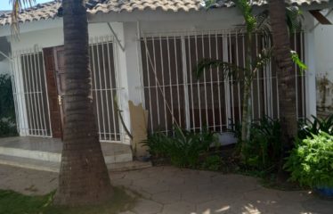 DAKAR ALMADIES : Villa F5 à louer