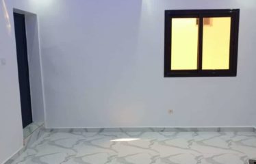 DAKAR ALMADIES : Appartement F4 dans un immeuble à vendre