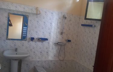 DAKAR SACRÉ COEUR : Villa R+2 à vendre 180 m²