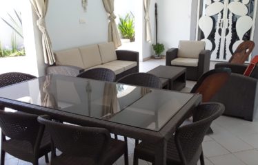 NGAPAROU : Villa à vendre 4 chambres proche bord de mer