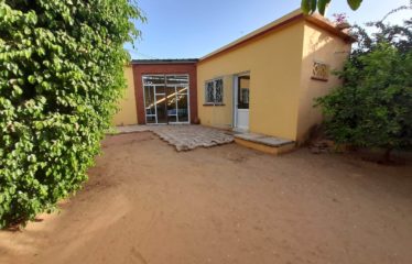 NGAPAROU : Charmante villa de 4 chambres à vendre